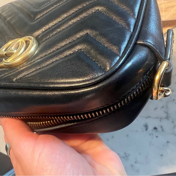 Authentic Gucci Marmont Small Shoulder Bag - Picture 9 of 16